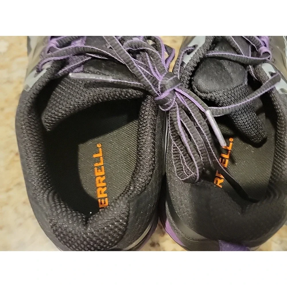 Merrell Women Size 7.5 (EU 38) Siren Edge 3 Hiking Waterproof - Black/Acai Shoes